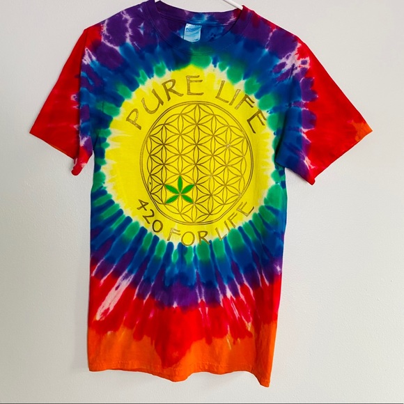 420 Tie- Dyed Graphic T-shirt Size Small - Picture 3 of 8